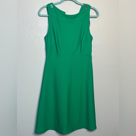 Kelly Green Tommy Hilfiger Dress - Picture 3 of 12
